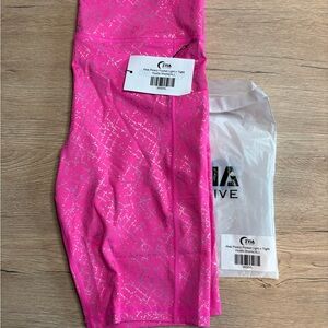 Zyia Active Pink Pizazz Pocket Light n Tight Hustle Shorts XL (long) NWT